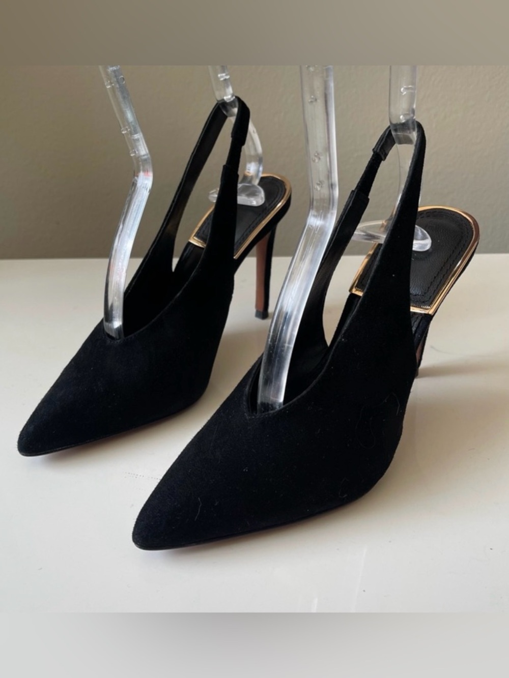 BCBG Maxazria Cassie‎ High Heels black size 8